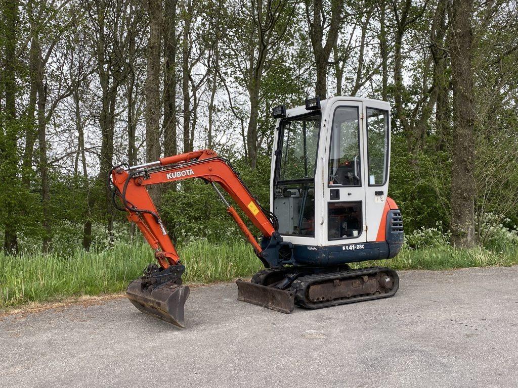 Gezocht Mini kraan Shovels Minishovel trekker Kubota tractor, Ophalen of Verzenden, Kraan
