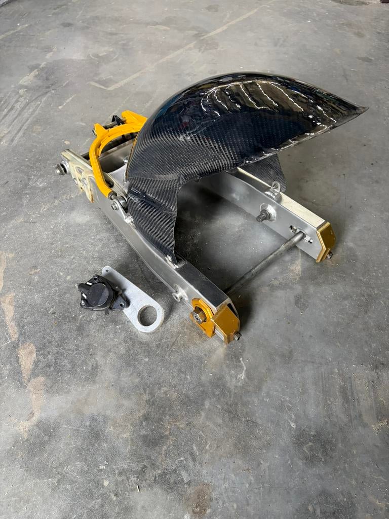 Ducati 851/888 sbk achterbrug kompleet!, Motoren, Onderdelen | Ducati, Gebruikt, Ophalen of Verzenden