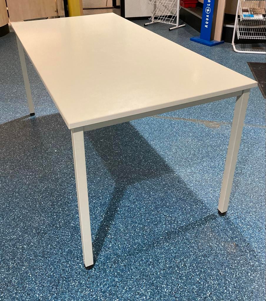 Mooie Tafel, Huis en Inrichting, Tafels | Eettafels, Gebruikt, 100 tot 150 cm, Ophalen of Verzenden, Vier personen