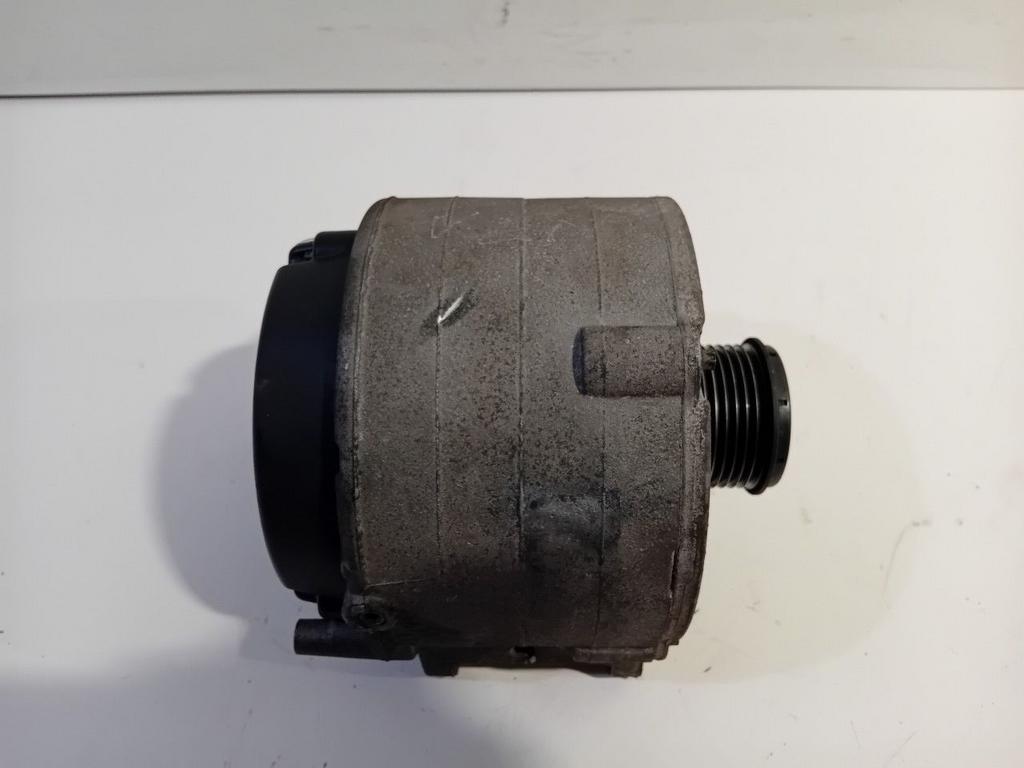 Dynamo Porsche Cayenne, Onderdelen@venauto.nl, Van der Ven Autorecycling B.V., Gebruikt, Ettenseweg 76, 4706 PB Roosendaal, The Netherlands