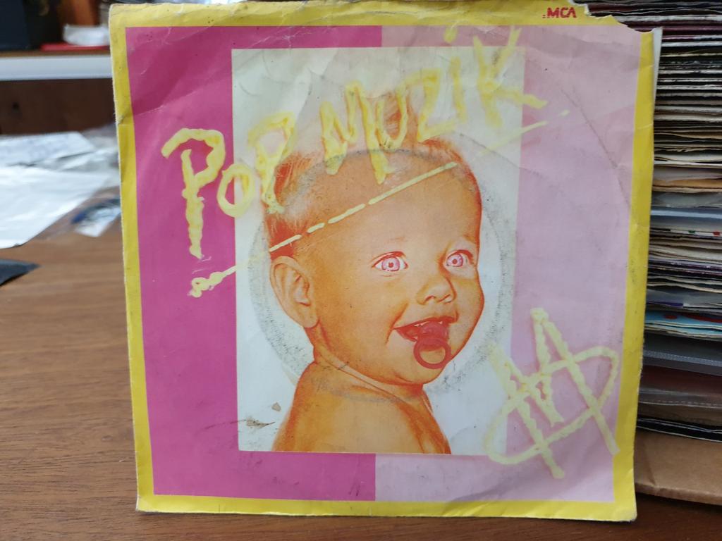 M - Pop Muzik (x18), Cd's en Dvd's, Vinyl Singles, Ophalen of Verzenden, Gebruikt, Pop