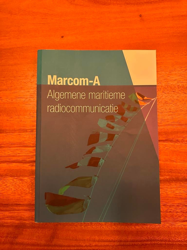 Marcom-A Algemene maritieme radiocommunicatie, Boeken, Ophalen of Verzenden, Zo goed als nieuw, Overige onderwerpen
