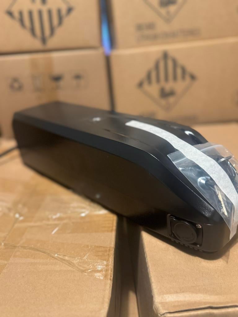 V8 / V20 / H9 Fatbike accu / batterij met HOUDER, Fietsen en Brommers, Fietsonderdelen, Ophalen of Verzenden, Nieuw, Algemeen