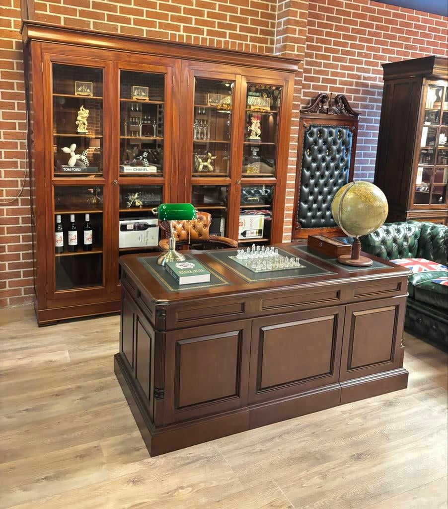 Engels bureau mahoniehout groen leer gouden bies, Huis en Inrichting, Bureaus, Ophalen, Info@chesterfieldjunkie.nl, Gosem engelsstraat 7