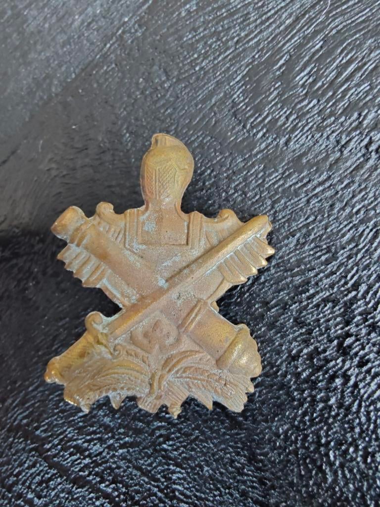 RVN Vietnam RF-PF Regional Popular Force pet embleem..., Verzamelen, Militaria | Algemeen, Ophalen of Verzenden, Landmacht, Nederland