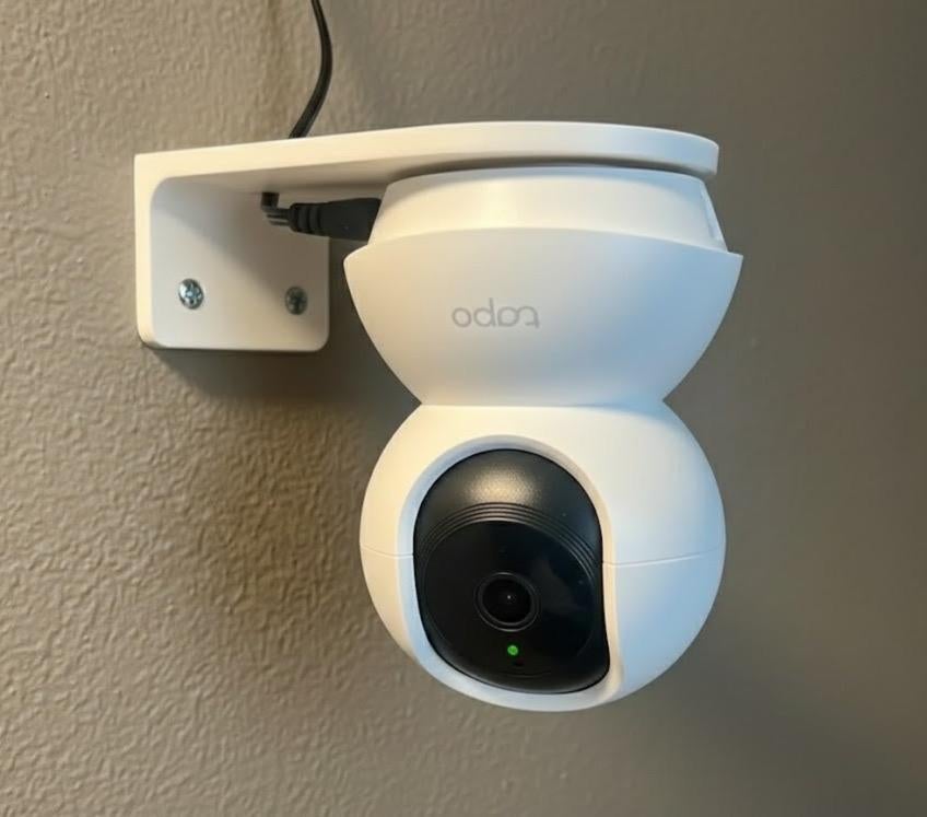 TP-LINK TAPO Webcam C200 / C2** Muurbeugel, Ophalen of Verzenden, Nieuw