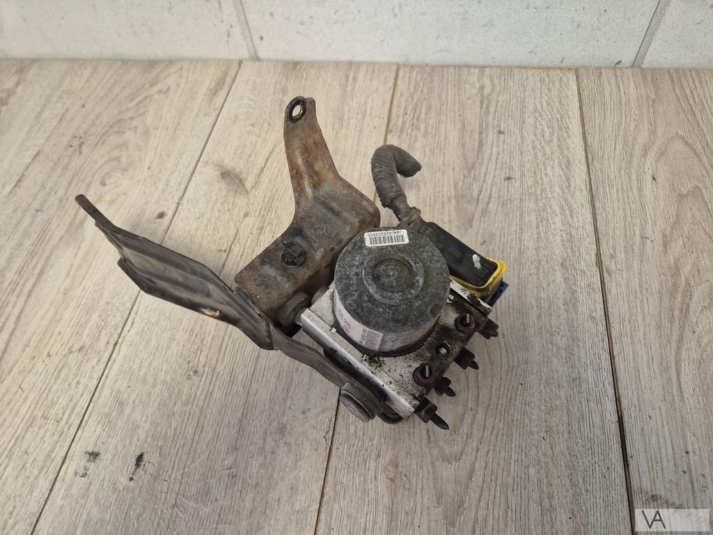 Suzuki Ignis / New Ignis 2000 - 2007 abs pomp 86G0 €100, Gebruikt, -, -, Ophalen of Verzenden