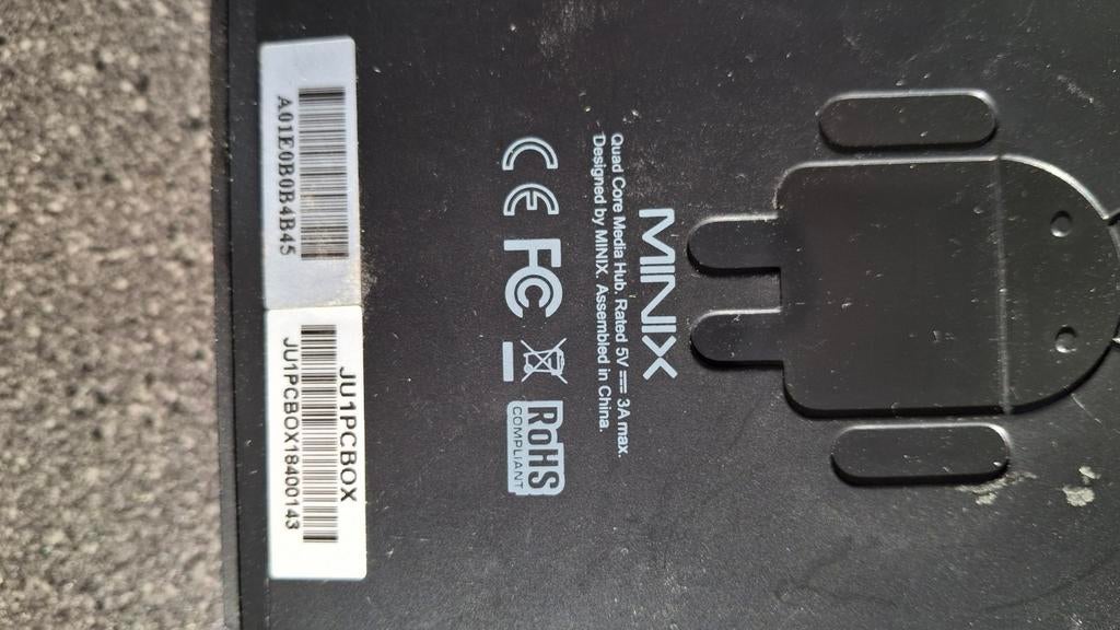 Minix neo met afstandsbediening ., Ophalen of Verzenden