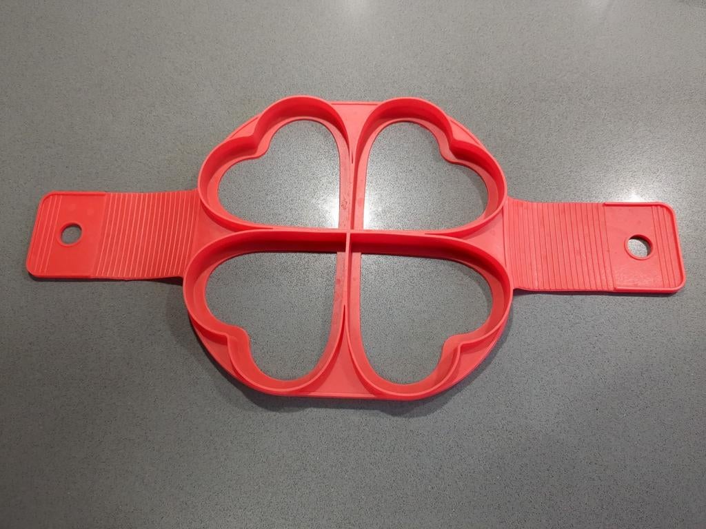 Bakvorm hart hartjes pannenkoek ei silicone, Ophalen of Verzenden, Zo goed als nieuw