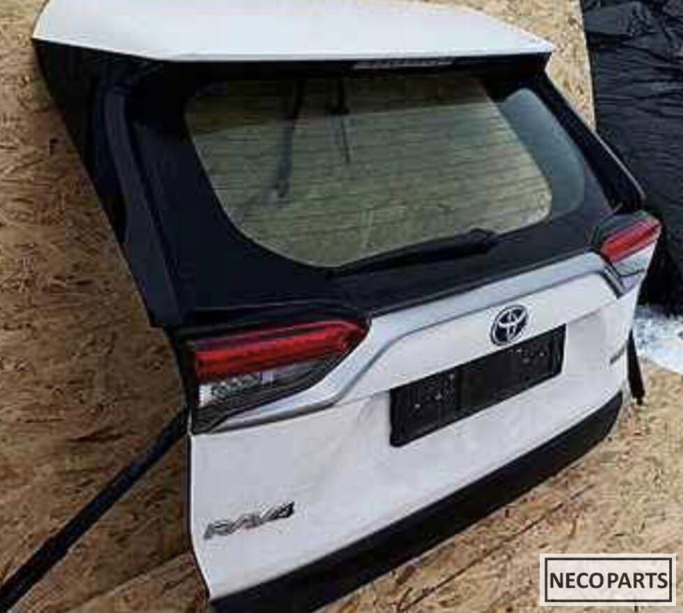 TOYOTA RAV4 RAV 4 ACHTERKLEP ACHTER KLEP LICHT 2019 -, Gebruikt, -, -, Ophalen of Verzenden