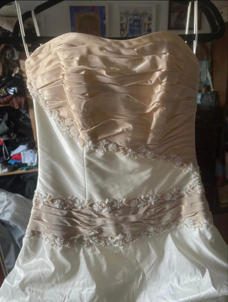 Beeldige trouwjurk KS topdress nieuw!, Kleding | Dames, Ophalen of Verzenden, Nieuw, Wit, Trouwjurk