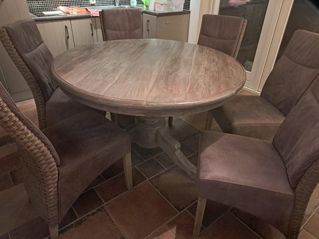 Massieve rood hardhouten tafel + 6 stoelen, Huis en Inrichting, Tafels | Eettafels, Ophalen, Gebruikt, Rond, Vijf personen of meer