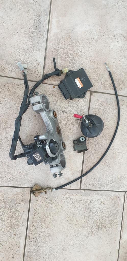 Yamaha xt660 xt660z xt660r xt 660 z xtx 660 sloten set ecu, Ophalen of Verzenden