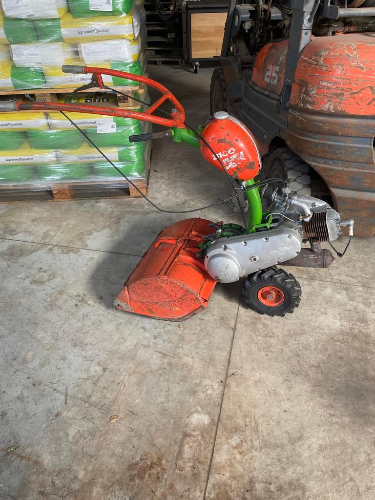 Agria 3100 tuinfrees, Ophalen