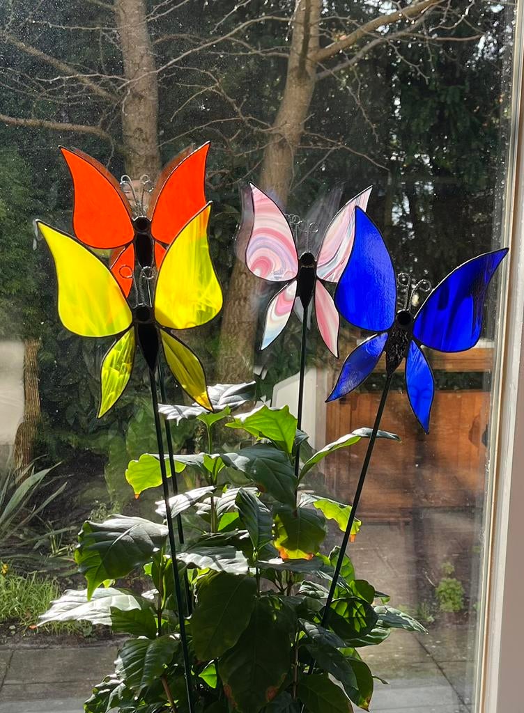 Tuinsteker vlinder glas tiffany, Tuin en Terras, Ophalen of Verzenden, Nieuw