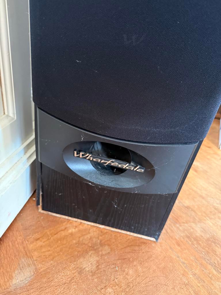 Wharfedale Valdus 400 zuil speakers, Gebruikt, 120 watt of meer, Front, Rear of Stereo speakers, Ophalen
