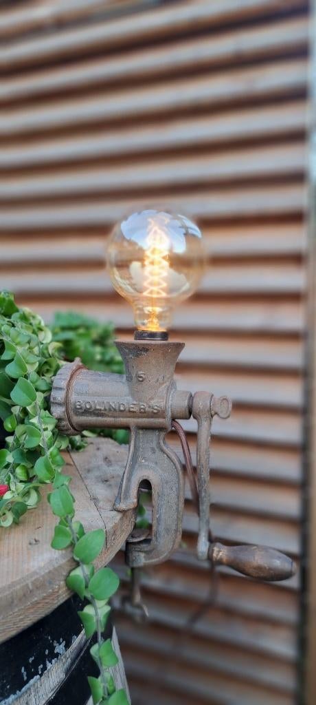 Custom made metalen lamp, Ophalen, Nieuw, Oude metalen voorwerpen, Metaal