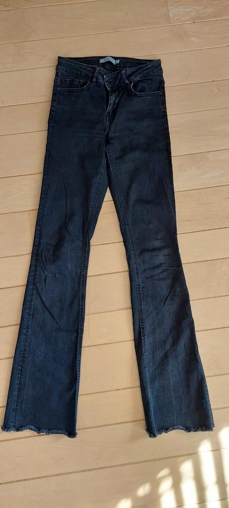 Zwarte jeans van Costes.W27-L34., Zwart, Ophalen of Verzenden, Zo goed als nieuw, W27 (confectie 34) of kleiner