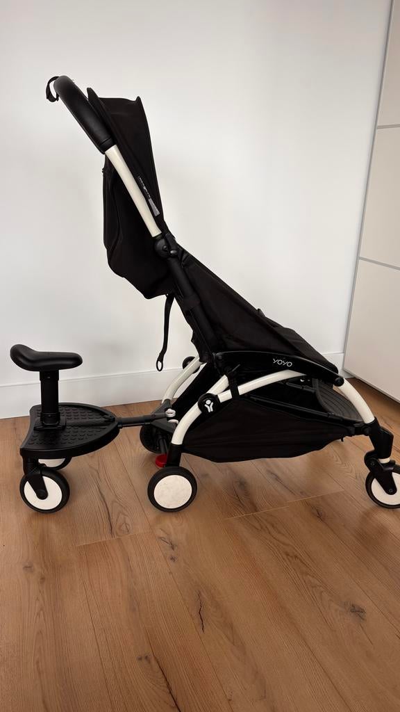 Babyzen Buggy Yoyo² Zwart/Wit met Meerijdplankje, Kinderen en Baby's, Buggy's, Ophalen, Zo goed als nieuw, Overige merken, Zonnekap