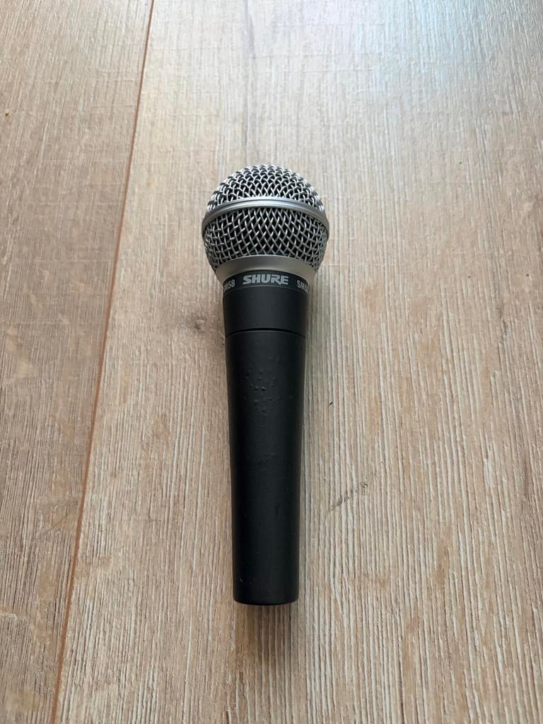 Shure SM58, Ophalen of Verzenden, Zo goed als nieuw, Zangmicrofoon