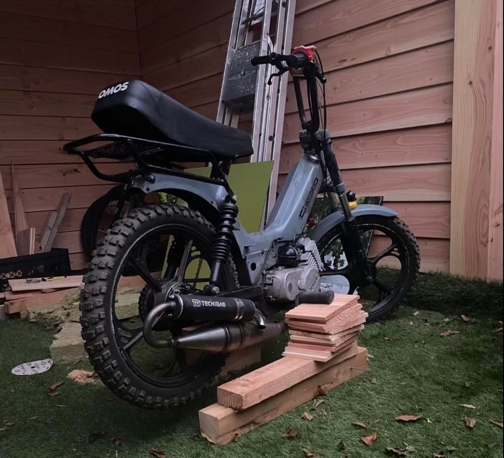 Cross tomos 65cc, Fietsen en Brommers, Brommers | Tomos, Ophalen, Gebruikt, 65 cc, Standard