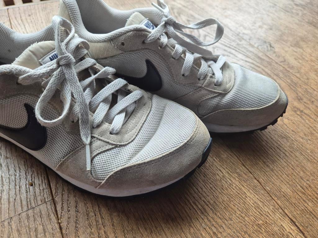 Nike md runner 2 maat 42, Nike, Ophalen of Verzenden, Sneakers of Gympen, Gedragen