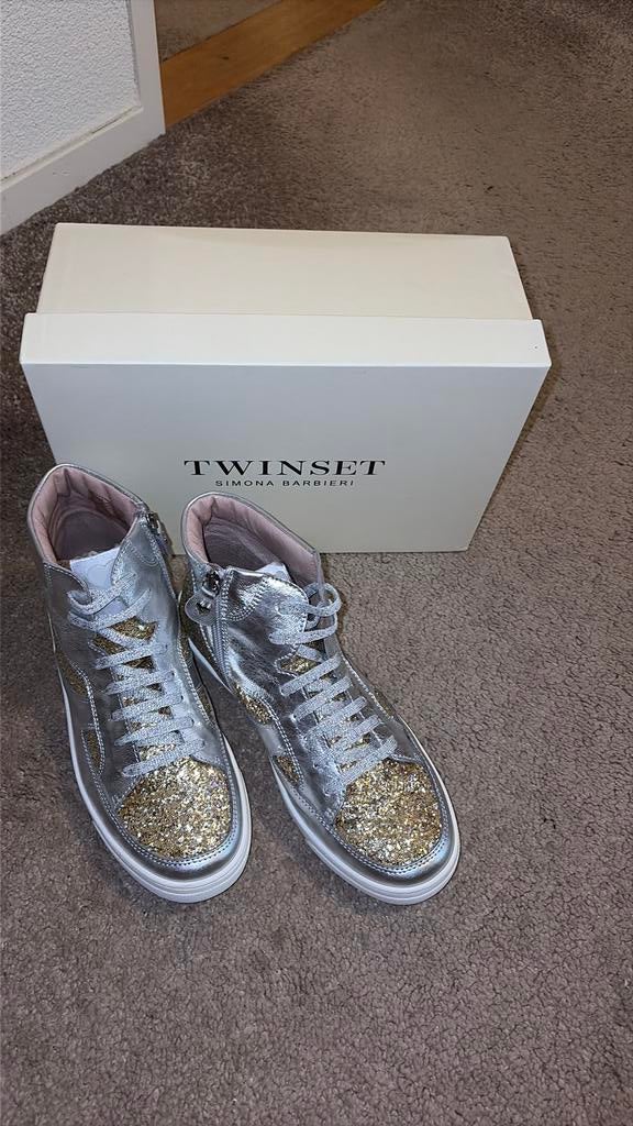 Nieuw super mooie sneakers (39) merk Twinset Simona Barbieri, Ophalen of Verzenden, Nieuw, Sneakers of Gympen
