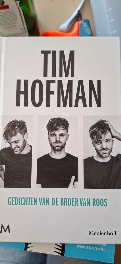 Tim Hofman - Gedichten van de broer van Roos, Ophalen of Verzenden, Zo goed als nieuw, Tim Hofman