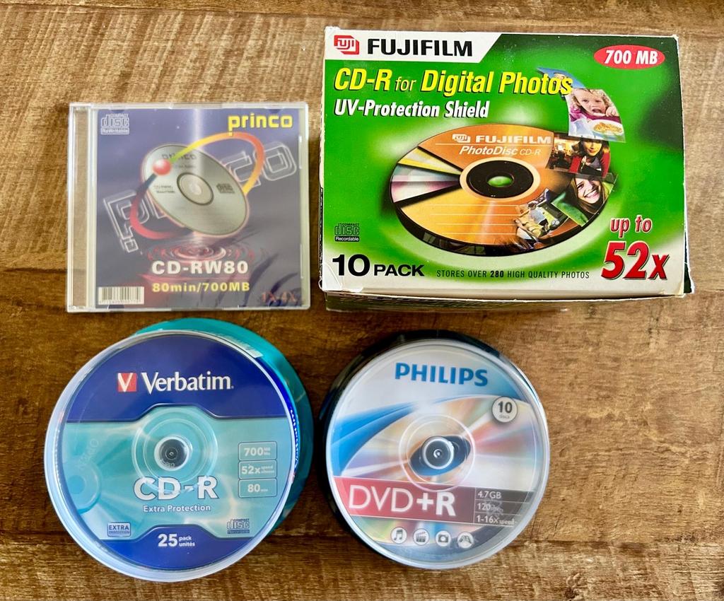 Nieuwe CD-R, DVD+R en CD-RW partij (Fuji, Verbatim, Philips), Ophalen of Verzenden, Nieuw, Cd, Herschrijfbaar