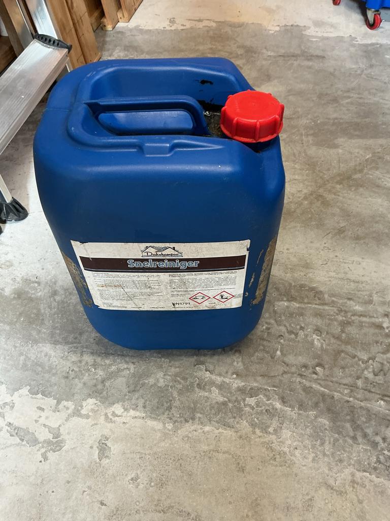 Dakshampoo Snelreiniger 10 L Gratis afhalen, Ophalen, Gebruikt