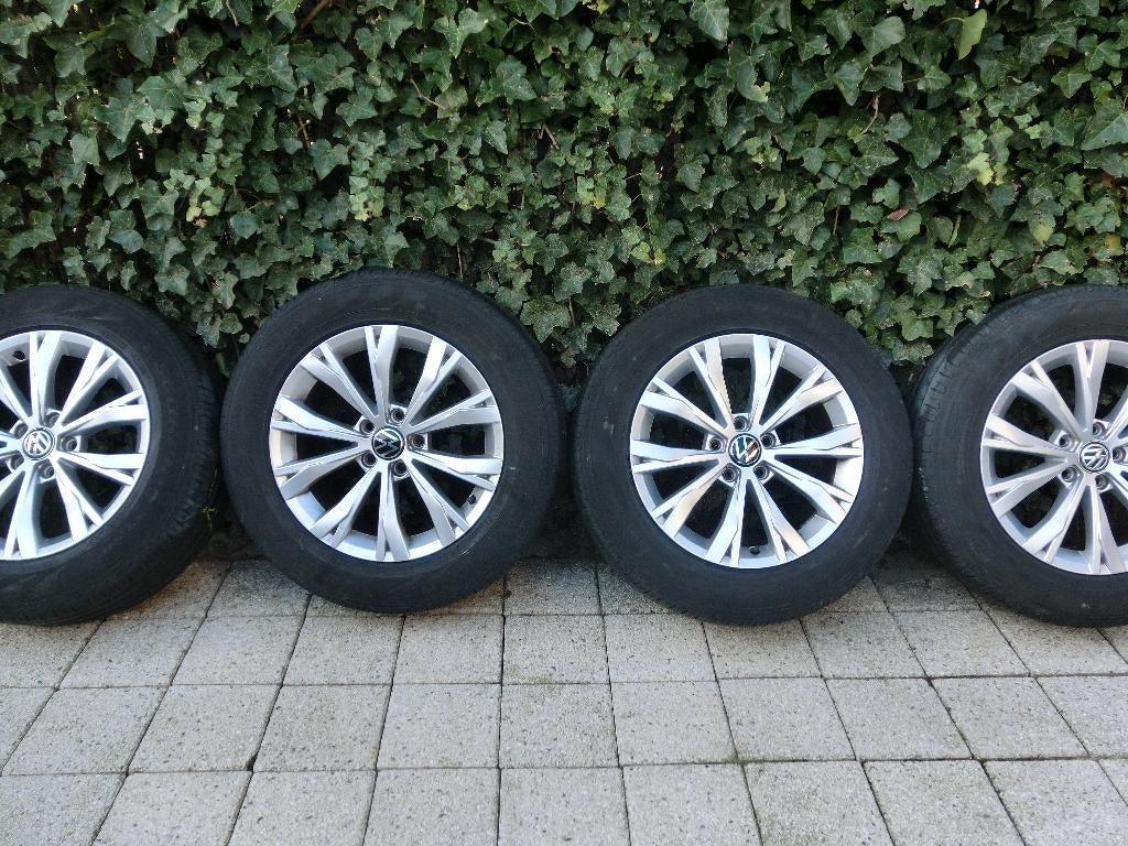 VW velgen 17 inch 5 x 112, Auto-onderdelen, Banden en Velgen, Ophalen, Banden en Velgen, 17 inch, Winterbanden