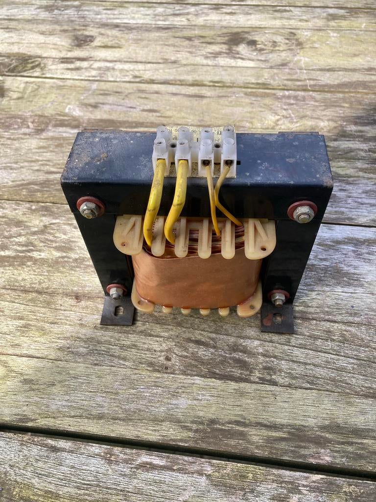 Trafo ETI 220V primair 24V 400VA, Ophalen of Verzenden, Gebruikt