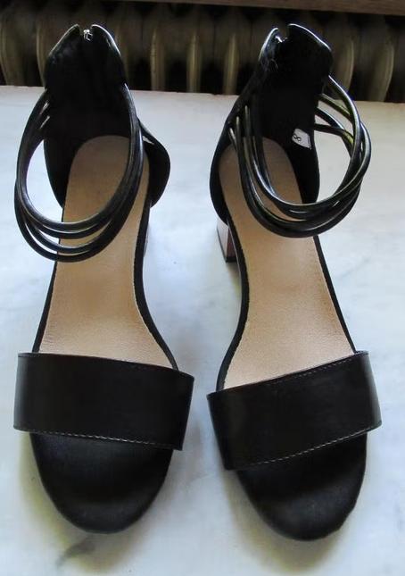 Zwarte, sierlijke sandalen, maat 38, nieuw, Oosterveldweg 15, 7274 DZ, Zwart, Nieuw, Stichting Angel's Choice