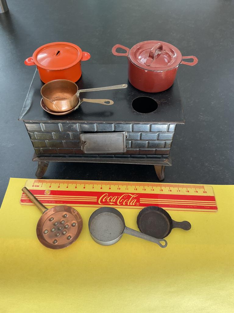 Oud speelgoed fornuisje, Antiek en Kunst, Ophalen of Verzenden