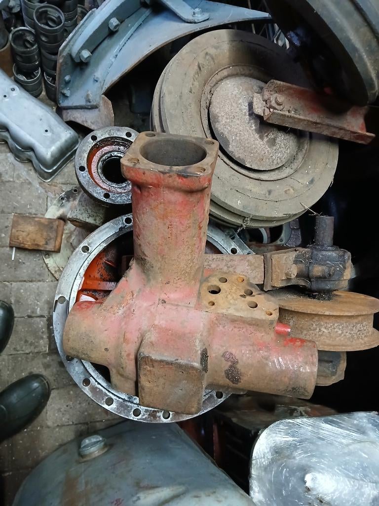 Volvo BM320 huis herinrichting, Ophalen, Volvo