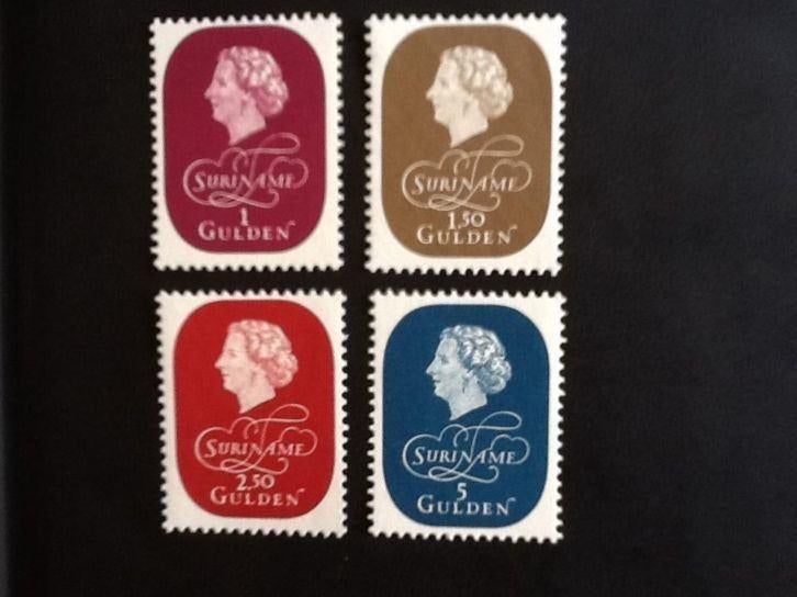 @@ Suriname 331-334 postfris of ongebruikt @@, Verzenden, Postfris