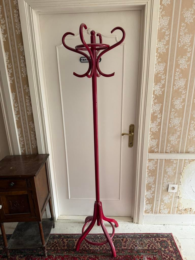 Vintage Thonet staande rode kapstok, Ophalen of Verzenden, Zo goed als nieuw, Staande kapstok, 150 tot 200 cm