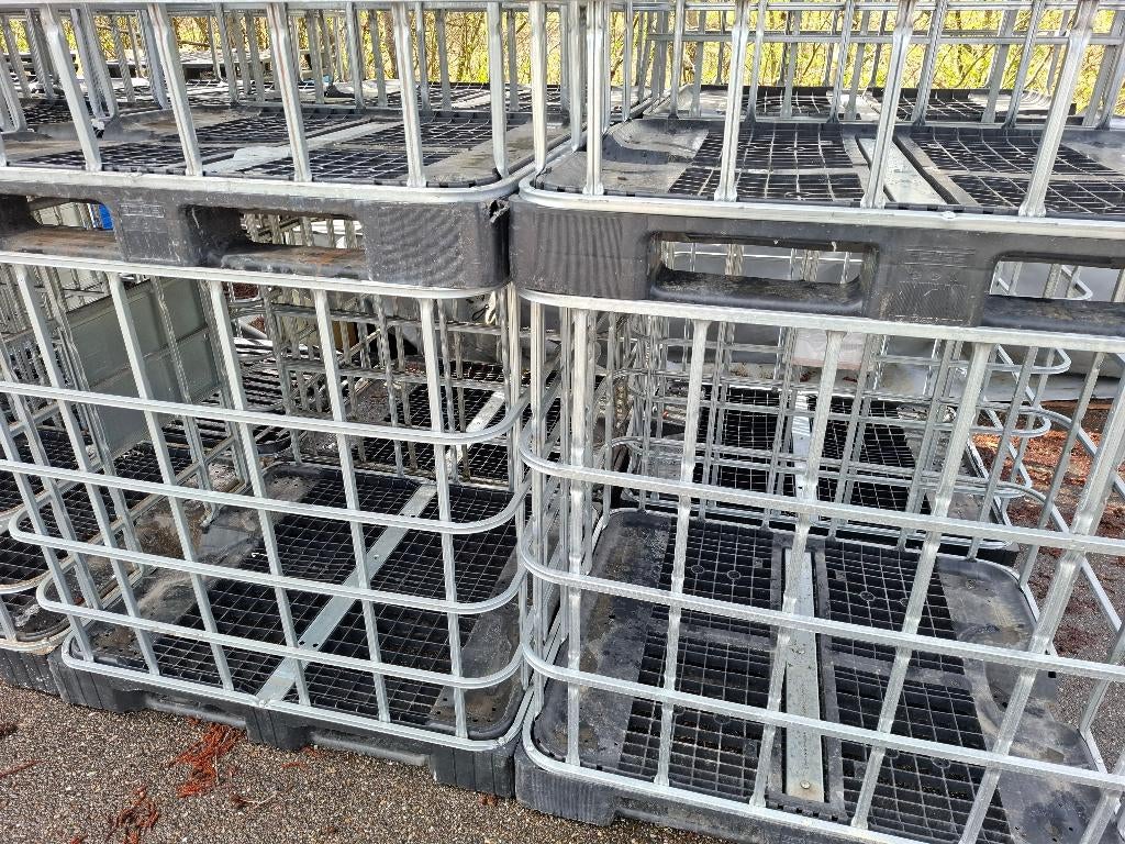 IBC kratten op kunststof pallet. Zeer goed thbv haardhout, Ophalen, Gebruikt, 100 cm of meer, 60 cm of meer