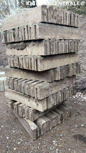 250 st gebruikte gazonbanden 10x20x100cm betonbanden opsluit, Bij dit gebruikte product niet te achterhalen, Gebruikt, Verzenden