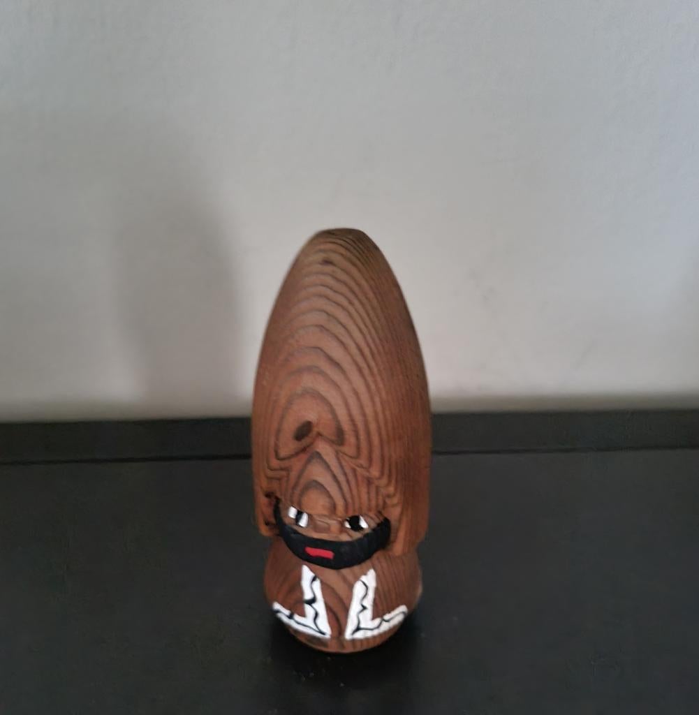 Japanse Nipopo Ainu Pop, Verzenden