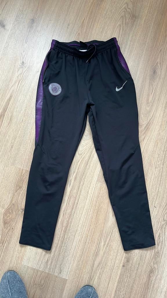 Dry fit kinder nike, Zwart, Overige maten, Ophalen of Verzenden, Zo goed als nieuw