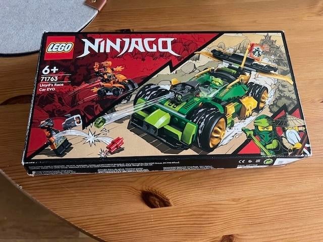 Lego Ninjago 71763 Lloyd's Race Car EVO, Ophalen of Verzenden, Zo goed als nieuw, Complete set, Lego
