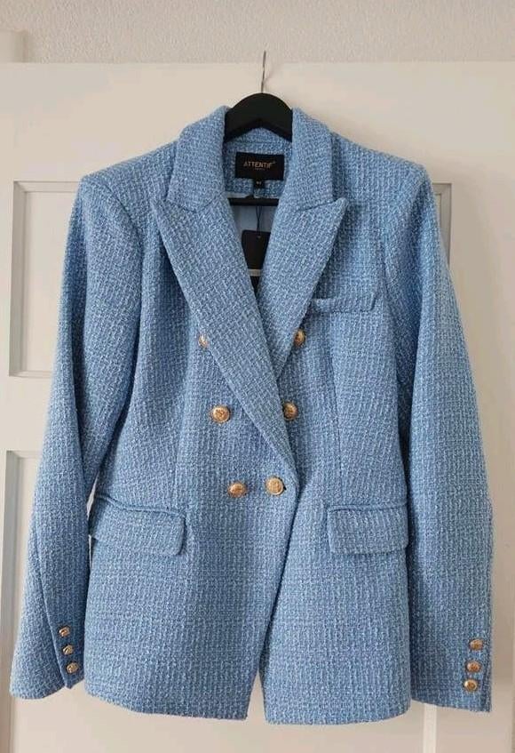 Prachtig blauw colbert 100% polyester - Nieuw met kaartje, Kleding | Dames, Blauw, Maat 42/44 (L), Nieuw, Ophalen of Verzenden