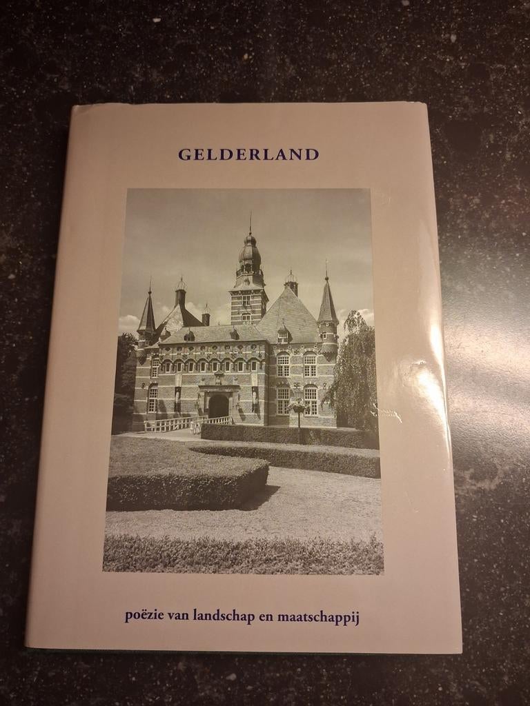 Gelderland: Poëzie van Landschap en Maatschappij, Ophalen of Verzenden, 20e eeuw of later, Gelezen, Onbekend