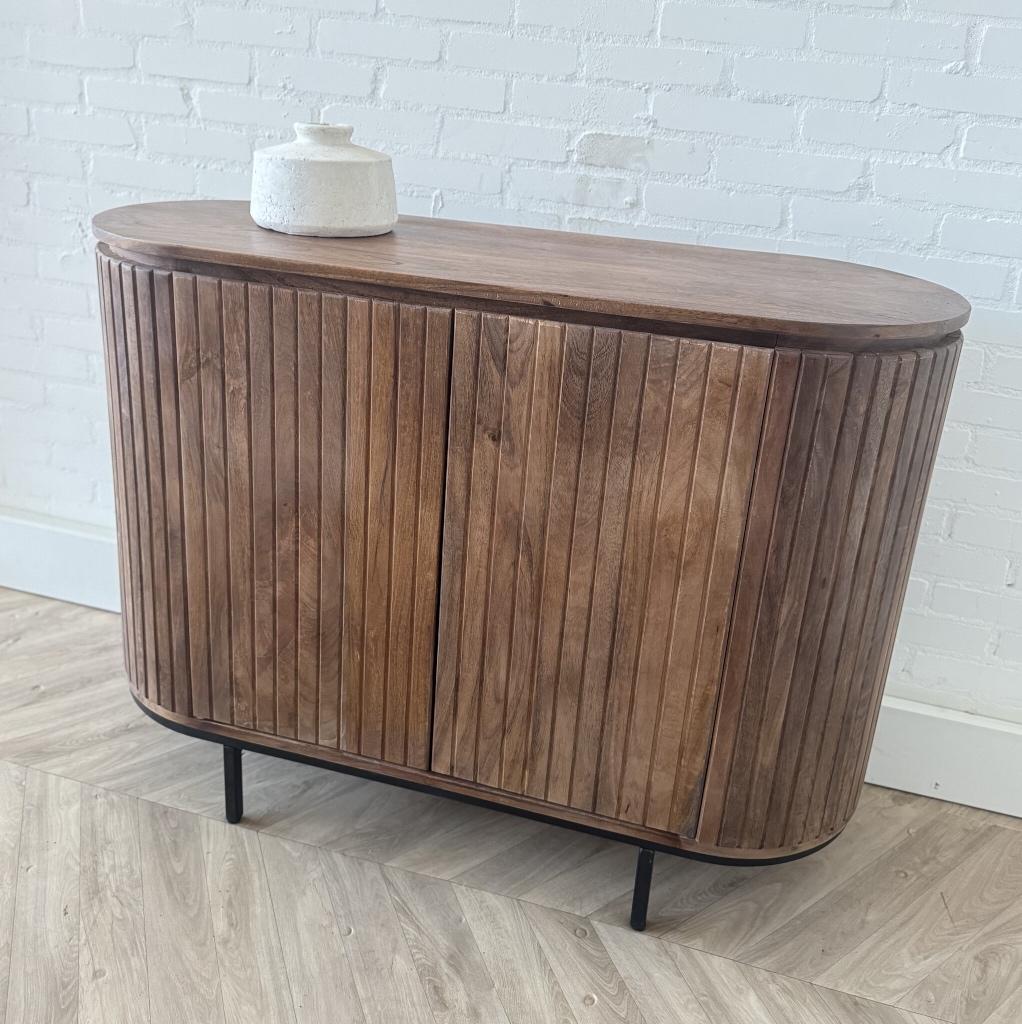 LEEGVERKOOP ACTIE: Dressoir Noor Remi retro mangohout ribbel, Nieuw, Ophalen of Verzenden, Info@wkhome.nl, Argonweg 20 Amersfoort