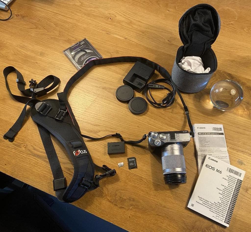 Canon EOS M6 camera, incl. EF-M 18-150mm zoomlens, Audio, Tv en Foto, Fotocamera's Digitaal, Ophalen of Verzenden, Gebruikt, Canon