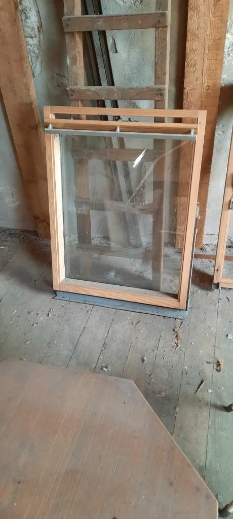 Velux raam ggl 304, Ophalen, Gebruikt, Minder dan 80 cm, 80 tot 120 cm