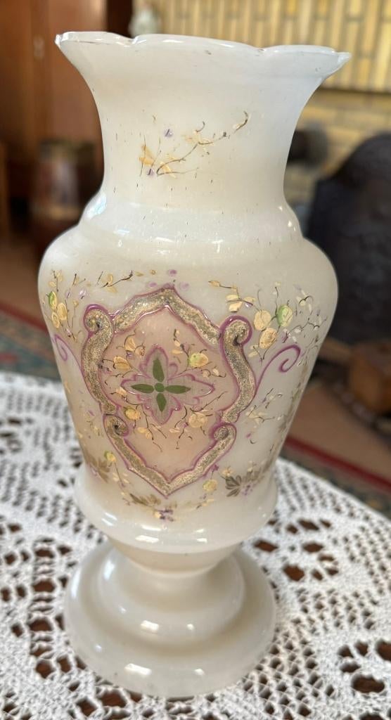 Schitterende, authentieke antieke vaas van opaline glas., Ophalen of Verzenden