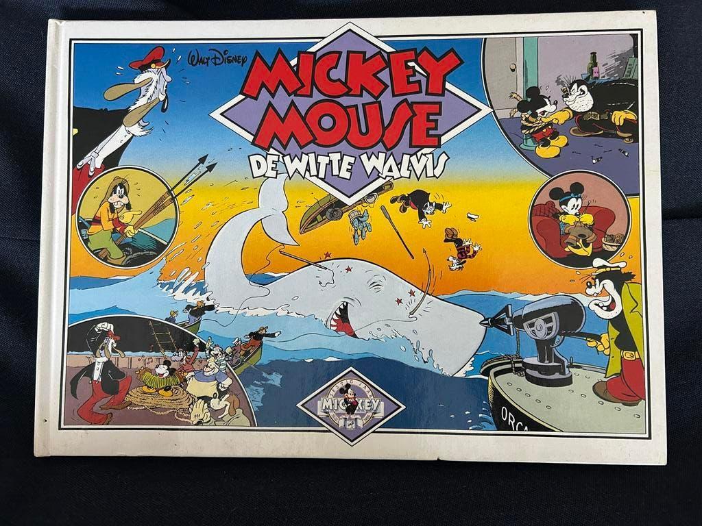 #0898 2x Mickey Mouse De Witte Walvis & De Zwarte Schim, Meerdere stripboeken, Ophalen of Verzenden, Zo goed als nieuw