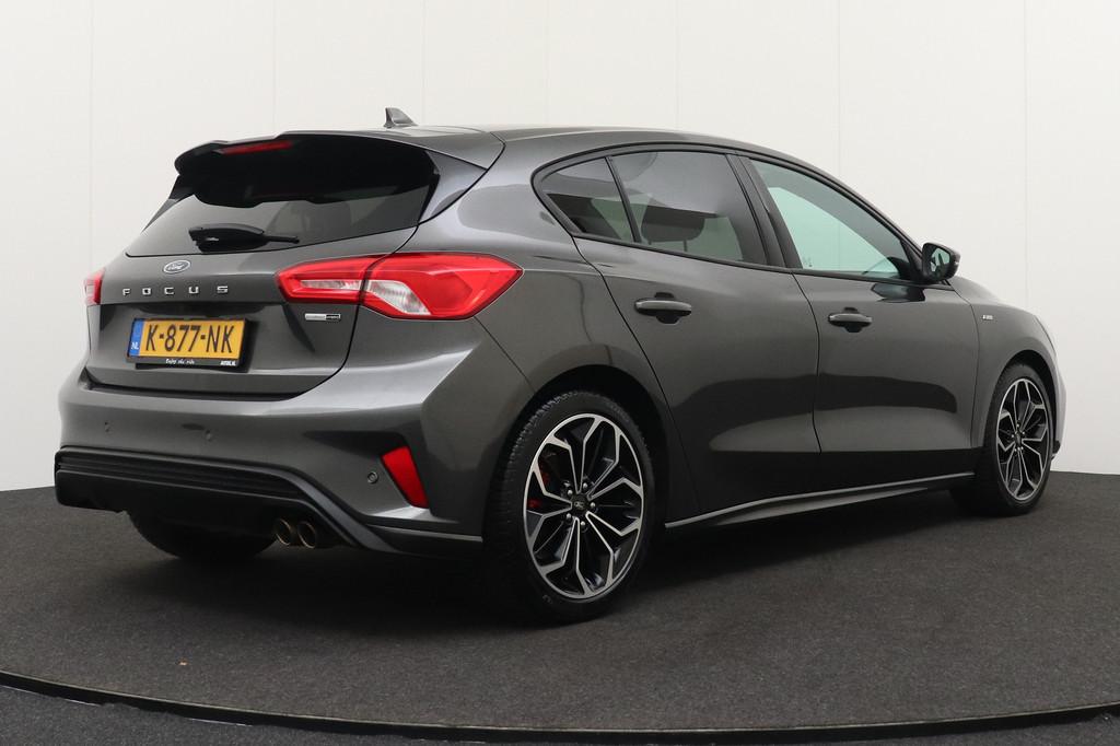 Ford Focus 124 PK Hybrid ST Line X Business Trekhaak Stuur+S, Auto's, Stof, Gebruikt, Origineel Nederlands, Handgeschakeld